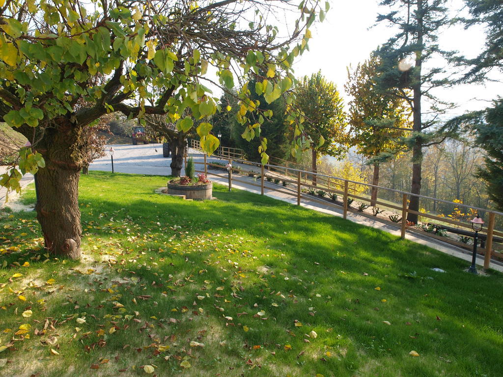 Agriturismo Sette Colli Ferrere Eksteriør billede