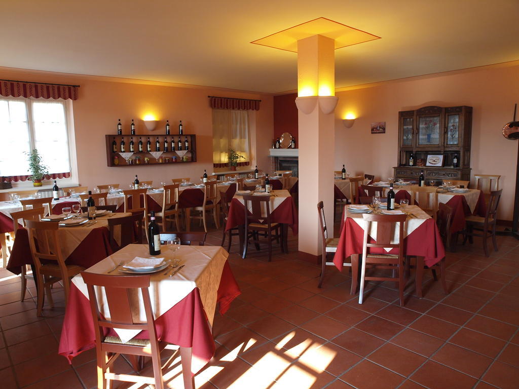 Agriturismo Sette Colli Ferrere Eksteriør billede